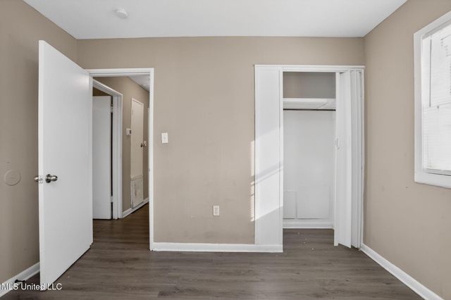 367 Queen Julianna Lane, Jackson, MS 39209