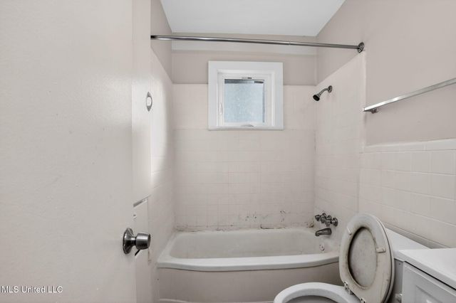 367 Queen Julianna Lane, Jackson, MS 39209