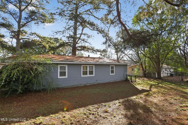 367 Queen Julianna Lane, Jackson, MS 39209