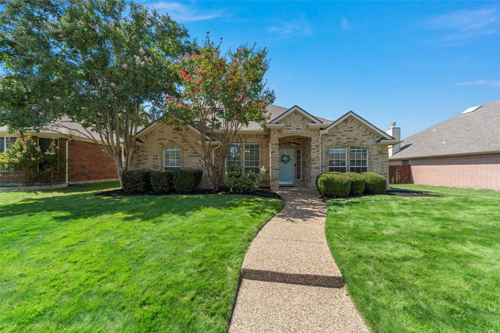 720 Summerfield Drive, Allen, TX 75002
