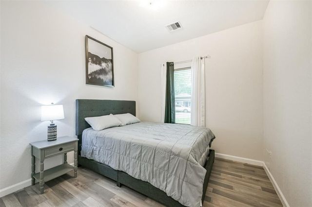 13 Hafer Street, Baytown, TX 77520