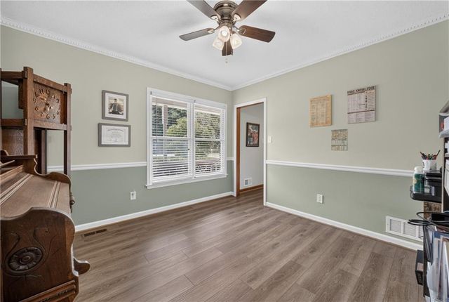 1532 Berkshire Farm Drive, Snellville, GA 30078