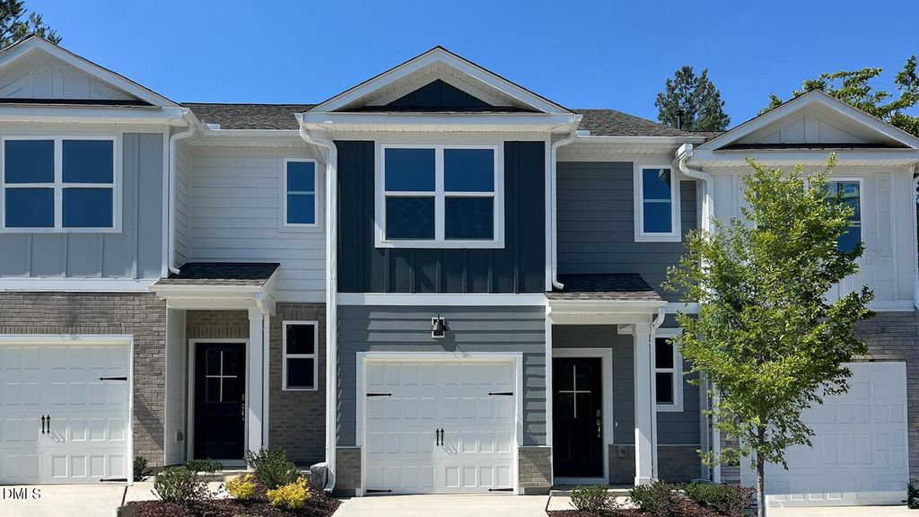 5207 Red Crimson Drive, Willow Spring, NC 27592