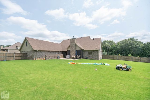 3301 Mallard Pointe Ln, Jonesboro, AR 72404