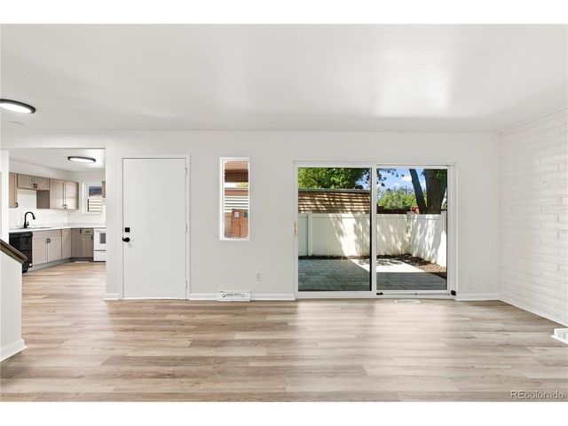 1120 S Clinton St 1120-72, Denver, CO 80247