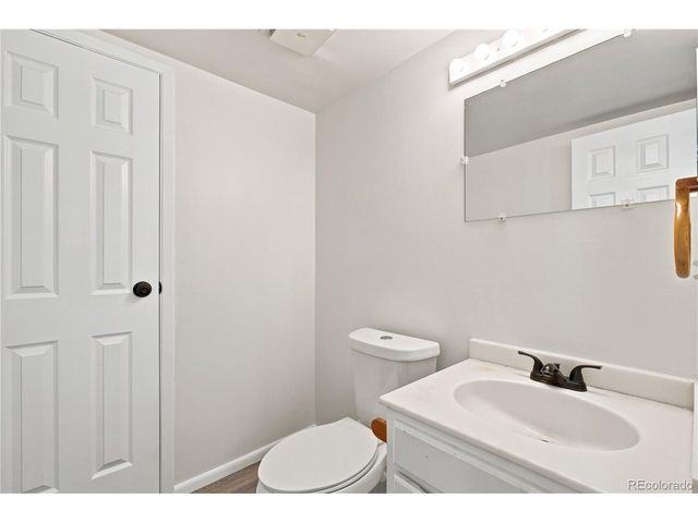 1120 S Clinton St 1120-72, Denver, CO 80247