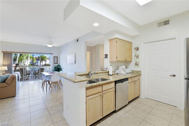 4610 Saint Croix LN # 1027, Naples, FL 34109