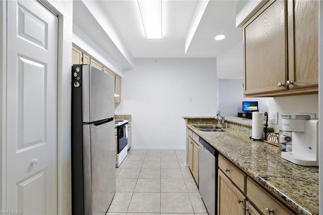 4610 Saint Croix LN # 1027, Naples, FL 34109