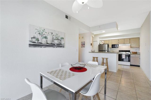 4610 Saint Croix LN # 1027, Naples, FL 34109