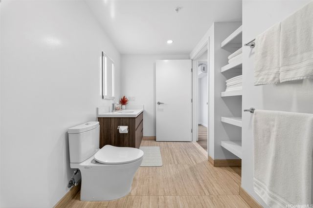 1500 Rycroft Street 4116R, Honolulu, HI 96814