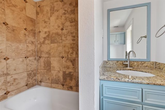 1906 Shadow Bend Drive, Houston, TX 77043