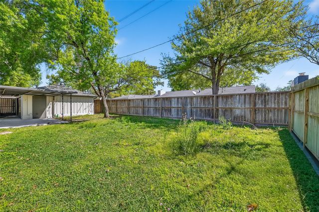 1906 Shadow Bend Drive, Houston, TX 77043