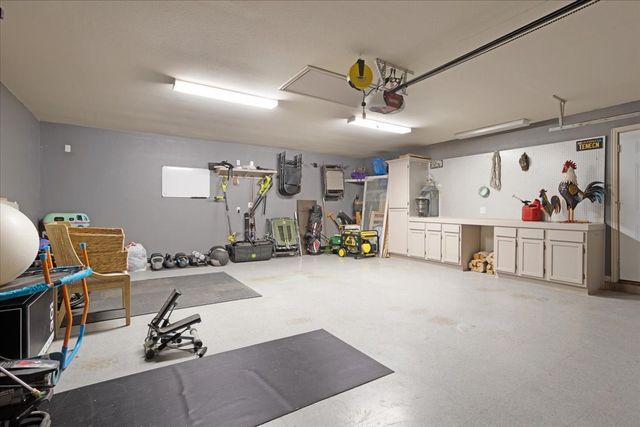 373 Sundance Drive, Van Alstyne, TX 75495