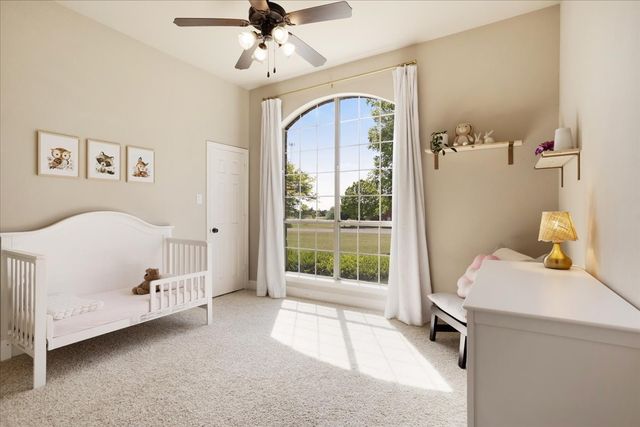 373 Sundance Drive, Van Alstyne, TX 75495