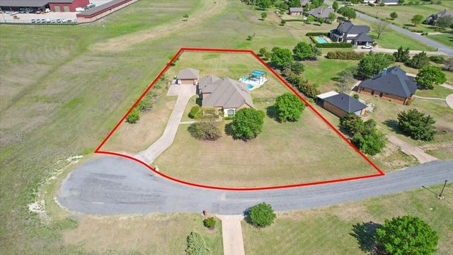 373 Sundance Drive, Van Alstyne, TX 75495