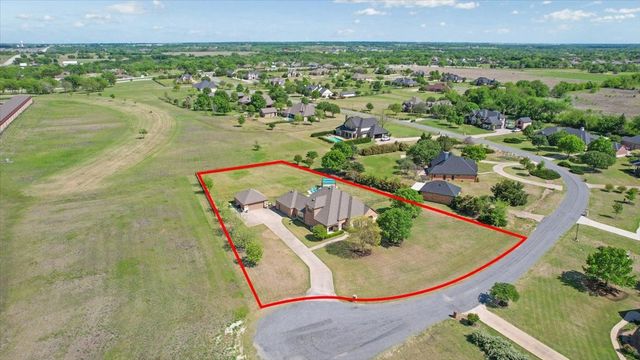 373 Sundance Drive, Van Alstyne, TX 75495