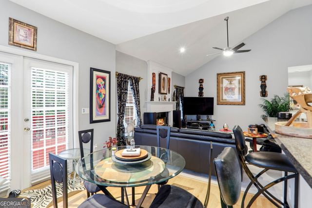 632 Grande View, Stone Mountain, GA 30087