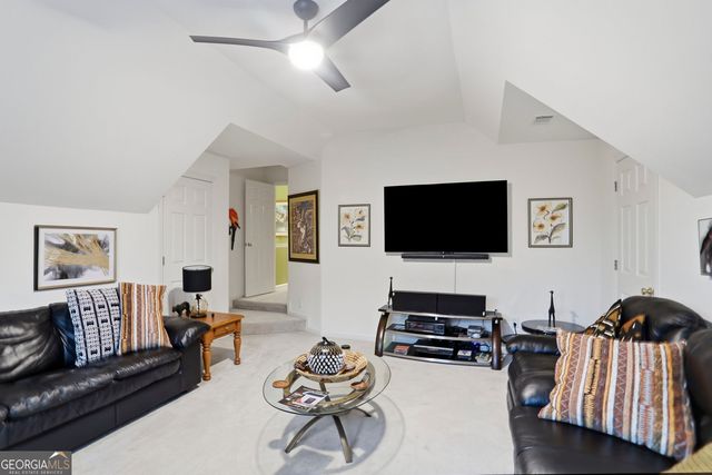 632 Grande View, Stone Mountain, GA 30087