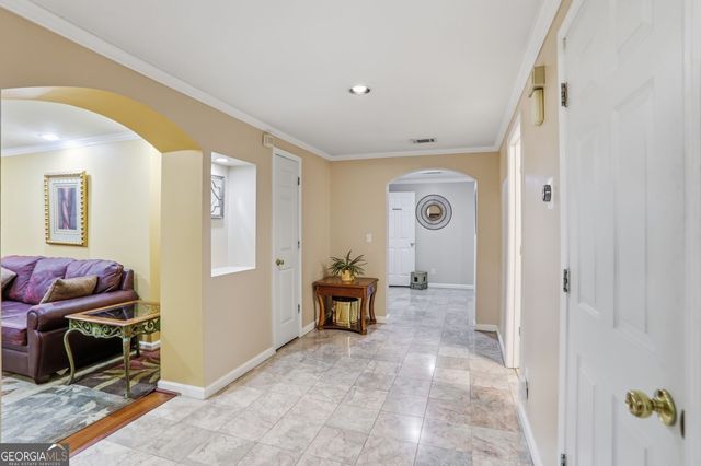 632 Grande View, Stone Mountain, GA 30087