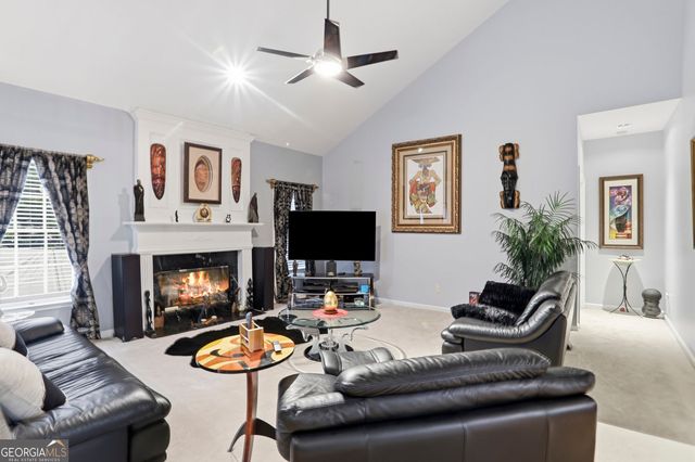 632 Grande View, Stone Mountain, GA 30087