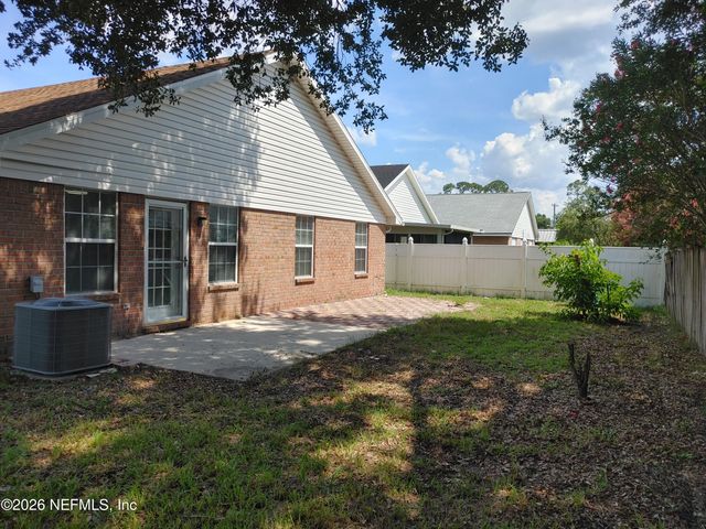 7548 CLIFF COTTAGE Drive, Jacksonville, FL 32244