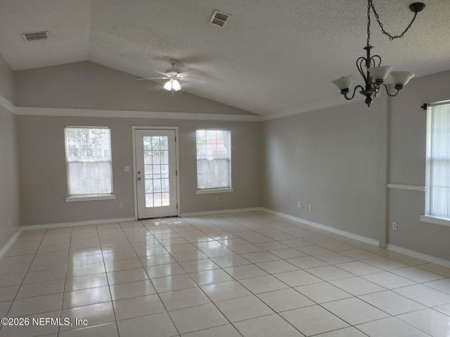 7548 CLIFF COTTAGE Drive, Jacksonville, FL 32244