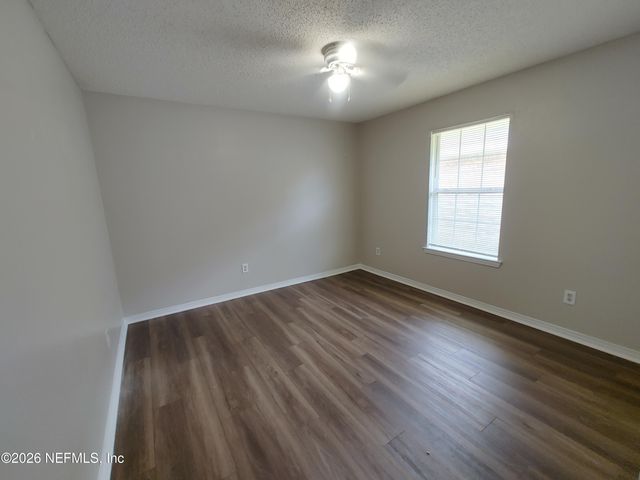 7548 CLIFF COTTAGE Drive, Jacksonville, FL 32244