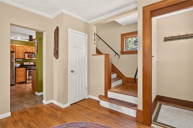 148 Rawlinson Road, Irondequoit, NY 14617