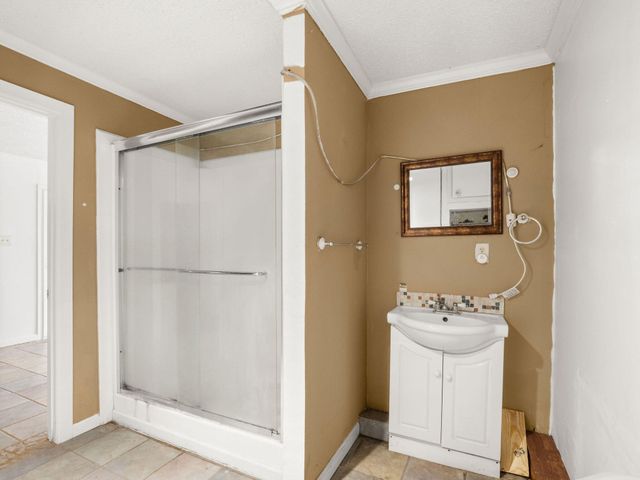 707 W Hawthorne Rd, Leesville, LA 71446