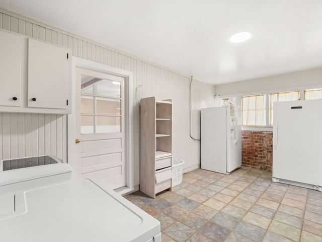 707 W Hawthorne Rd, Leesville, LA 71446