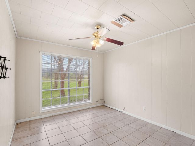 707 W Hawthorne Rd, Leesville, LA 71446