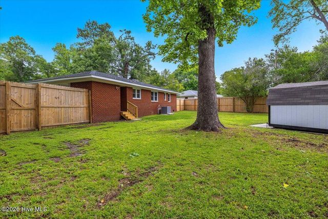 203 Sunnyvale Drive, Wilmington, NC 28412