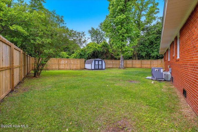 203 Sunnyvale Drive, Wilmington, NC 28412