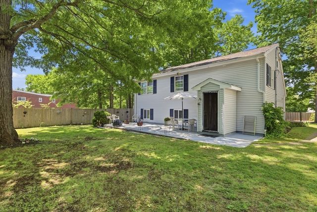 64 Dunbar St, Brockton, MA 02302