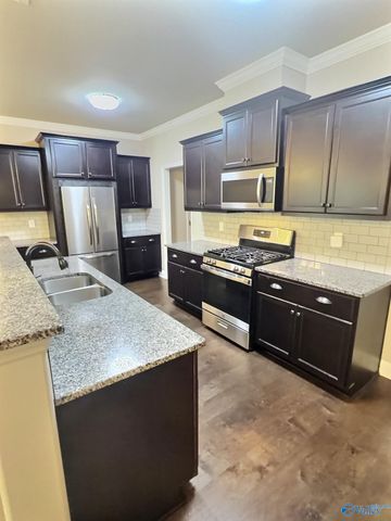 104 Ivy Vine Drive, Toney, AL 35773