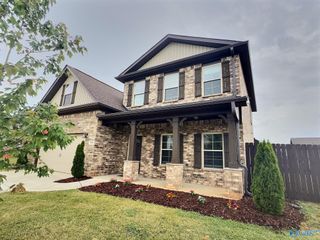 104 Ivy Vine Drive, Toney, AL 35773