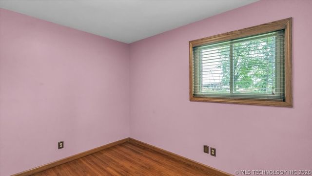 4956 S Maybelle Avenue, Tulsa, OK 74107