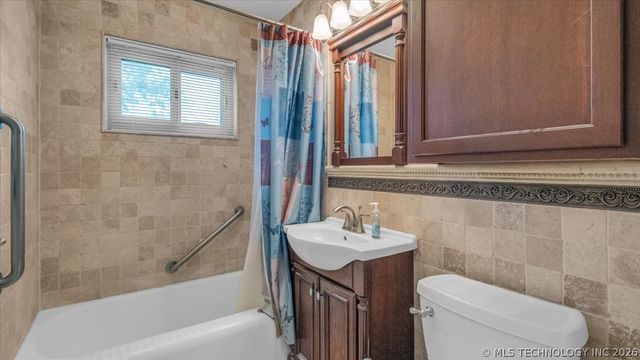 4956 S Maybelle Avenue, Tulsa, OK 74107
