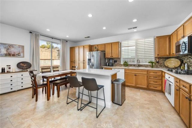 13308 Heather Lee, Eastvale, CA 92880