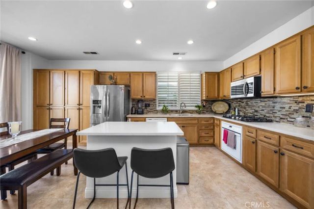 13308 Heather Lee, Eastvale, CA 92880