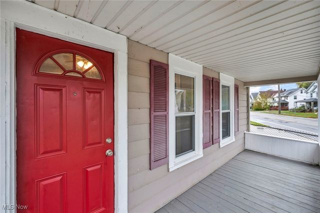 1311 W Erie, Lorain, OH 44052