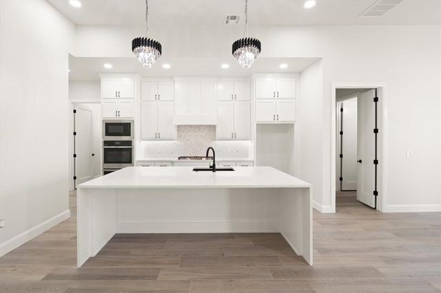 6301 NW 154th Terrace, Edmond, OK 73013