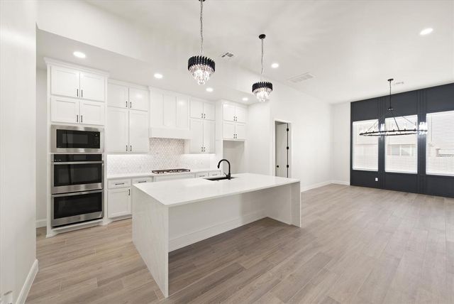 6301 NW 154th Terrace, Edmond, OK 73013