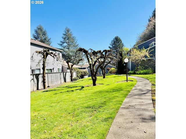 5590 Sw MURRAY Blvd, Beaverton, OR 97005