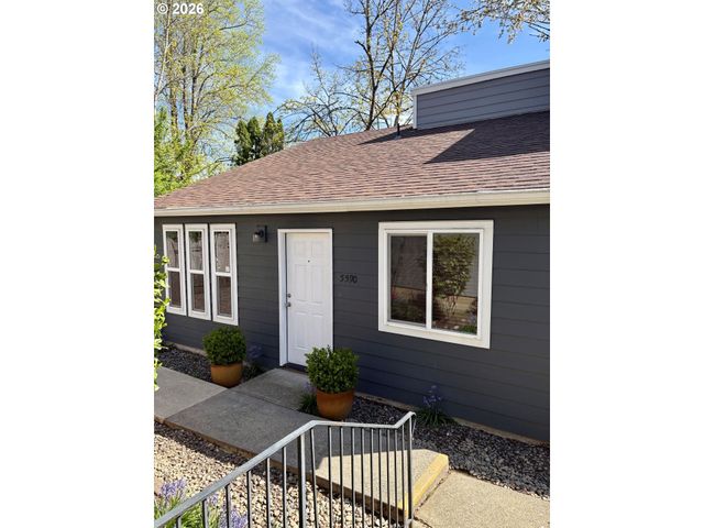 5590 Sw MURRAY Blvd, Beaverton, OR 97005