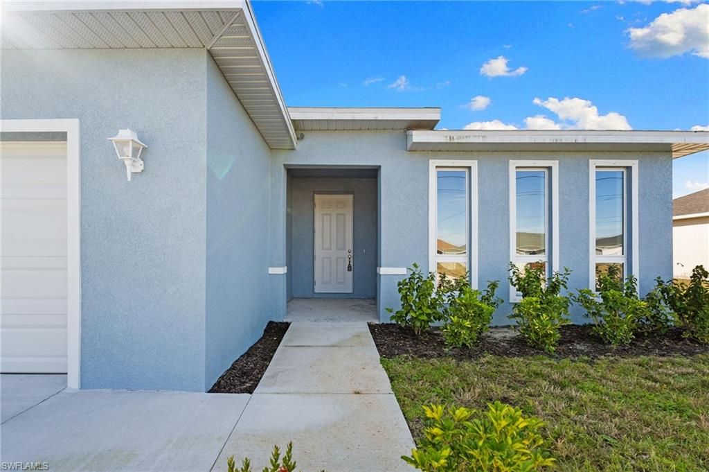 1024 SW 1st ST, CAPE CORAL, FL 33991 — photo 4