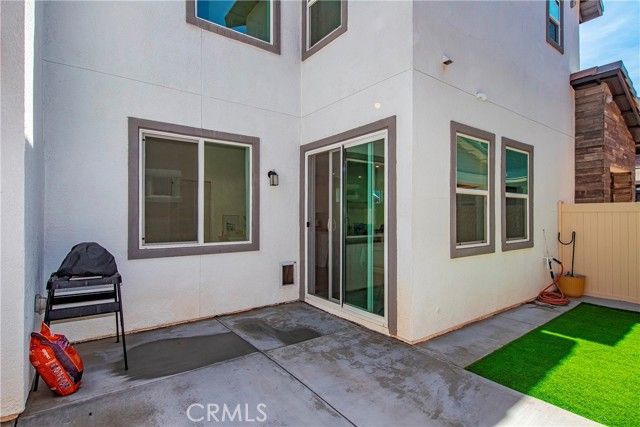 260 Summerville LN, Palmdale, CA 93551