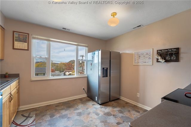 47 Jannette Drive, Poca, WV 25159