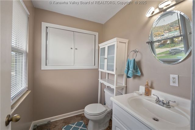 47 Jannette Drive, Poca, WV 25159