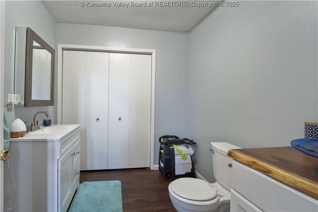 47 Jannette Drive, Poca, WV 25159